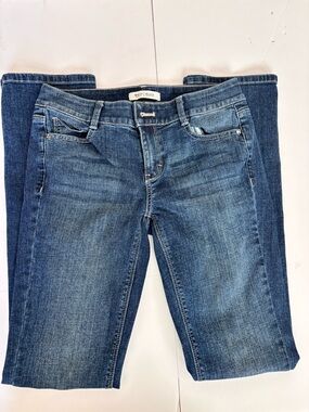 White House Black Market Women's Skinny Jeans in Medium Blue Wash